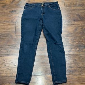 Forever 21 size 29 denim skinny jeans dark wash EUC!